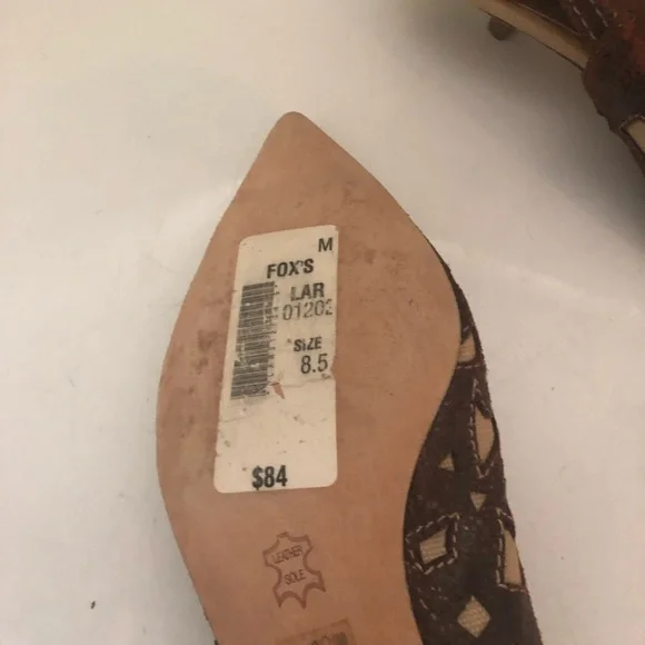 Unarsa NWT on leather sole - Picture 2 of 3